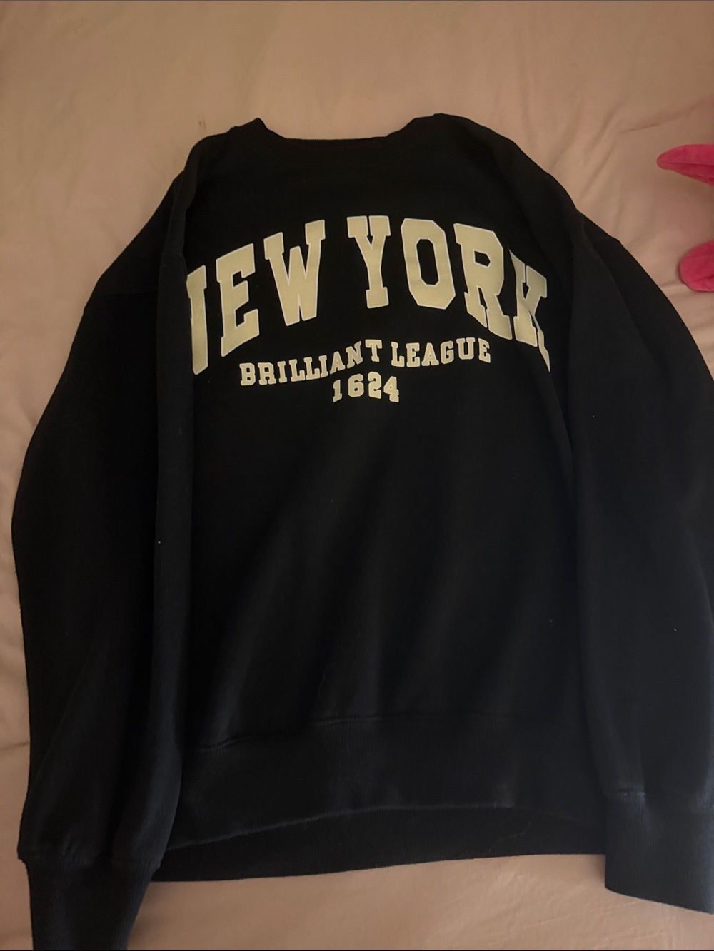 Reflex Black Crewneck Sweatshirt with Off-White 'NEW YORK' Graphic